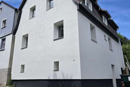 Haus Heiligkreuzsteinach - 6 Zimmer, 150 m&sup2;, 250.000&euro; | Angebot:26840011