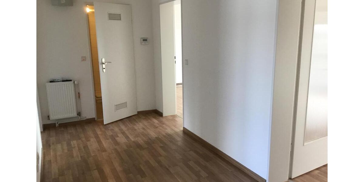 Etagenwohnung Mörlenbach - 3 Zimmer, 84 m&sup2;, 850&euro; | Angebot:25271217
