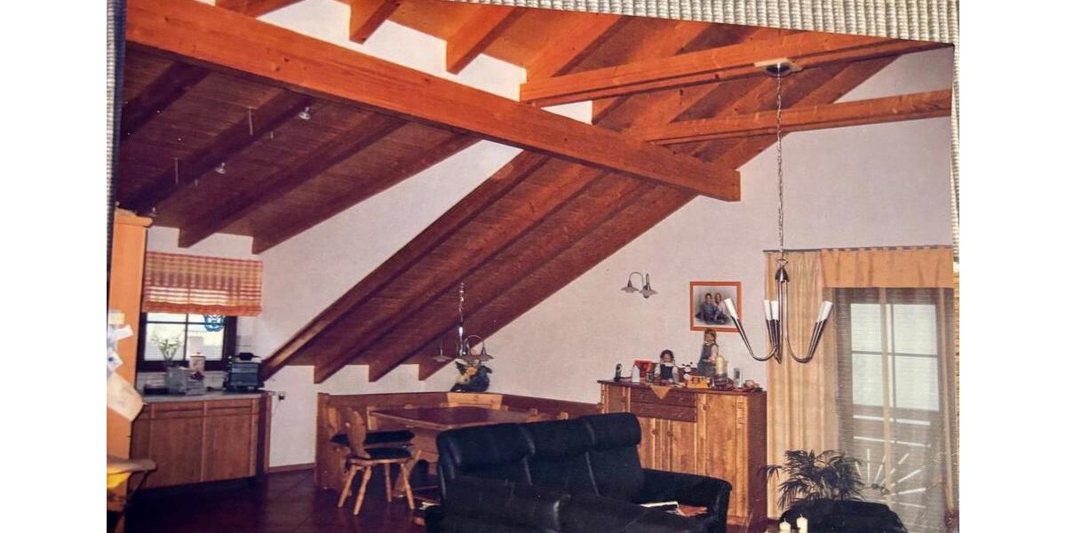 Dachbodenwohnung zimmer
