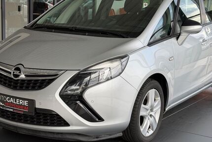 Opel Zafira 98.000 km 8.900 &euro; Heppenheim 64646