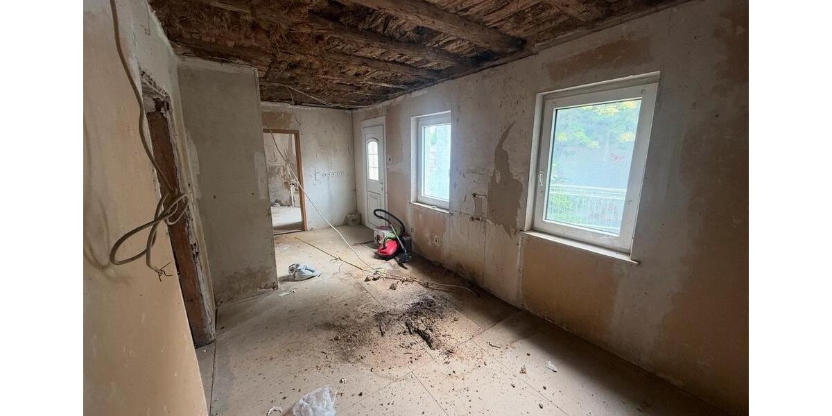 Reihenhaus Rimbach - 6 Zimmer, 160 m&sup2;, 245.000&euro; | Angebot:27086871