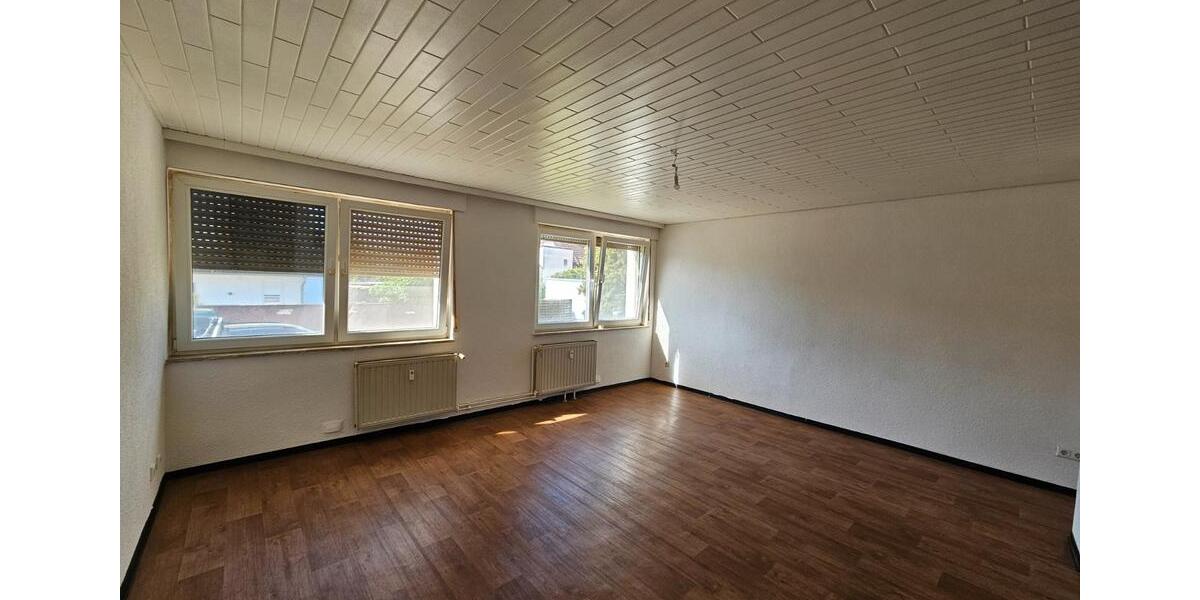 Erdgeschoßwohnung Lampertheim - 2 Zimmer, 71 m&sup2;, 800&euro; | Angebot:26340533