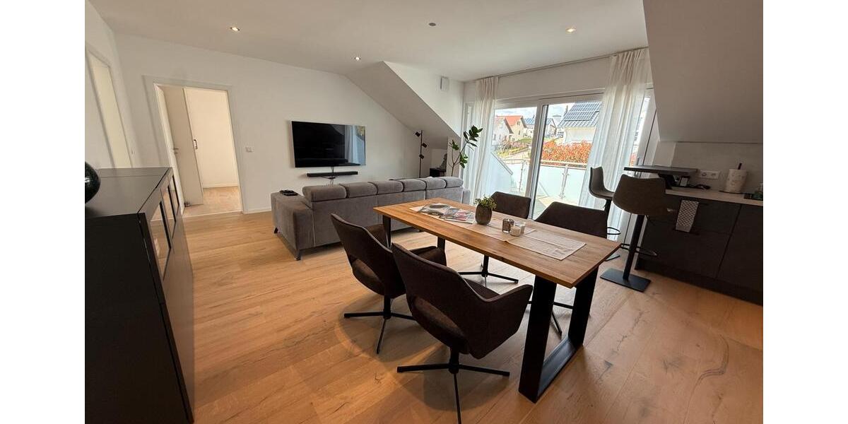 Dachgeschoßwohnung Sinsheim - 3 Zimmer, 87 m&sup2;, 415.000&euro; | Angebot:27119919