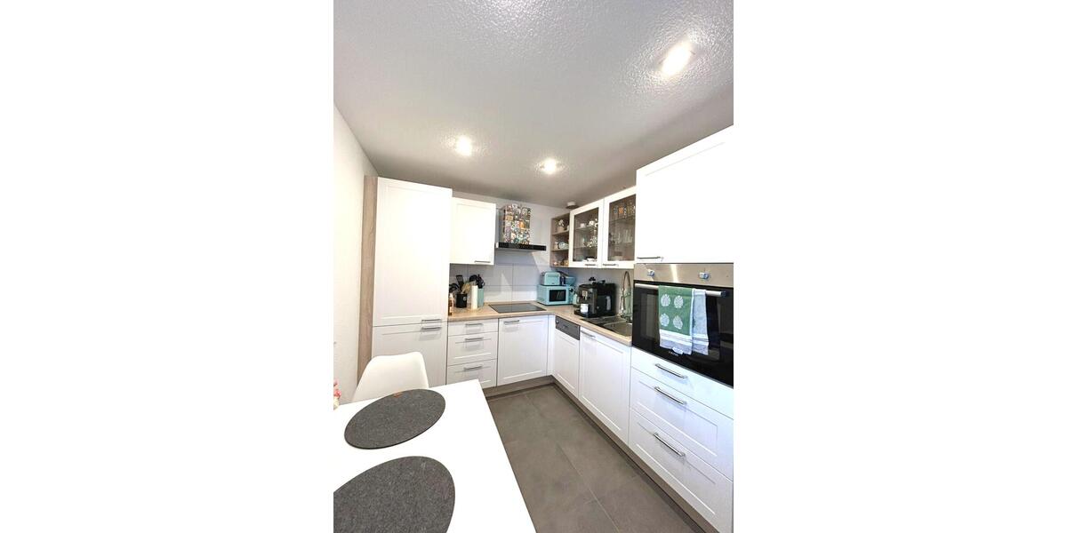 Etagenwohnung Ludwigshafen am Rhein Parkinsel - 2 Zimmer, 73 m&sup2;, 800&euro; | Angebot:25340910