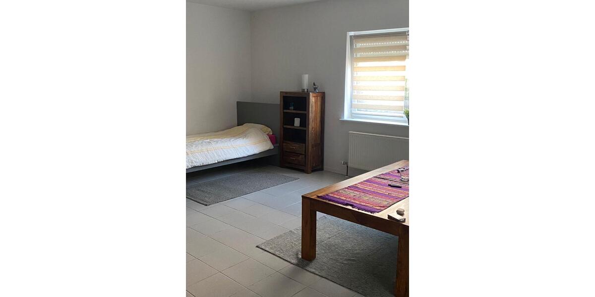 Erdgeschoßwohnung Waghäusel - 3 Zimmer, 90 m&sup2;, 810&euro; | Angebot:26101656