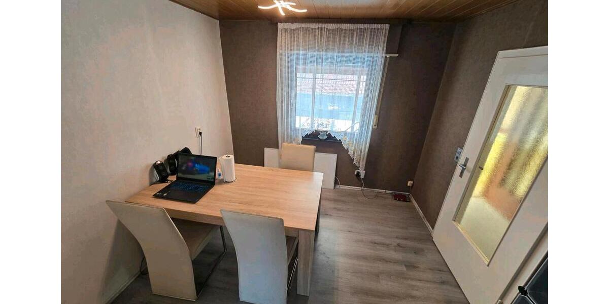 Reihenhaus Östringen - 5 Zimmer, 100 m&sup2;, 300.000&euro; | Angebot:26976415