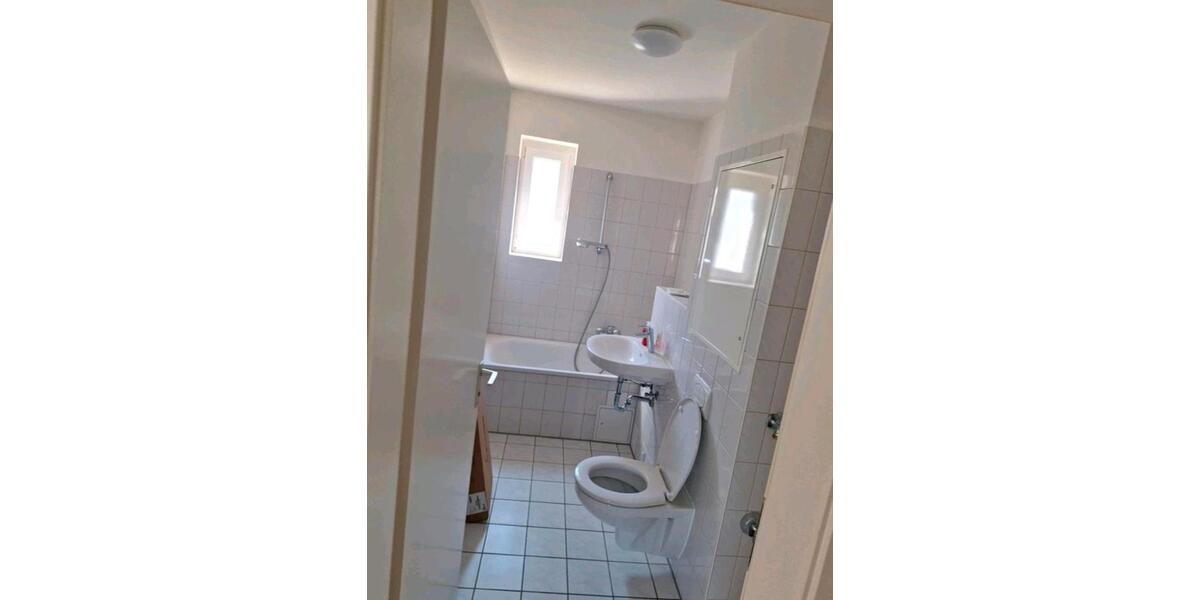 Etagenwohnung Mannheim Sandhofen - 2 Zimmer, 50 m&sup2;, 675&euro; | Angebot:26407613