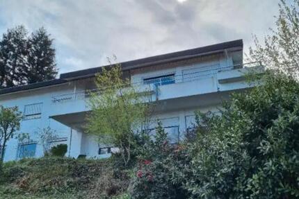 Haus Oberzent - 8 Zimmer, 226 m&sup2;, 279.000&euro; | Angebot:27110521