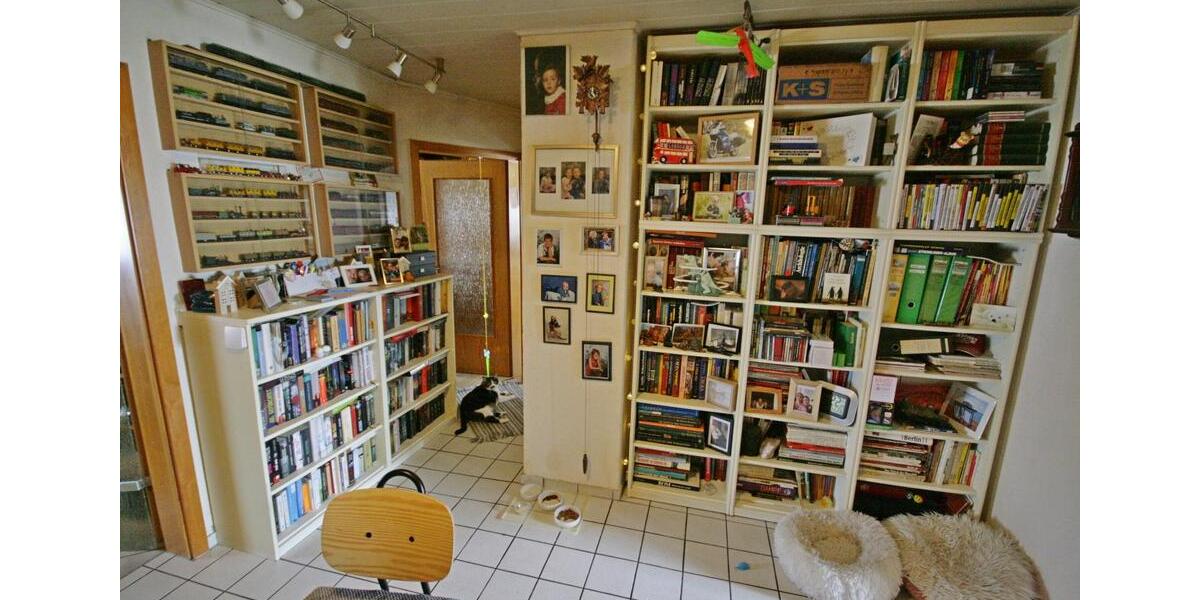 Dachgeschoßwohnung Ludwigshafen am Rhein Parkinsel - 4 Zimmer, 100 m&sup2;, 330.000&euro; | Angebot:26706806