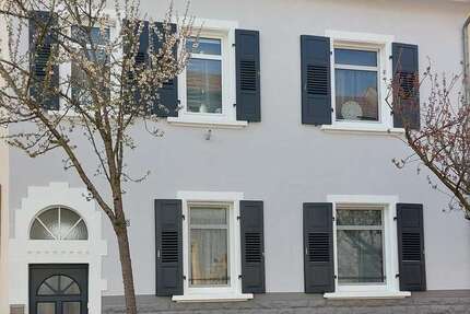 Haus Ludwigshafen Mundenheim - 9 Zimmer, 220 m&sup2;, 569.000&euro; | Angebot:27135351