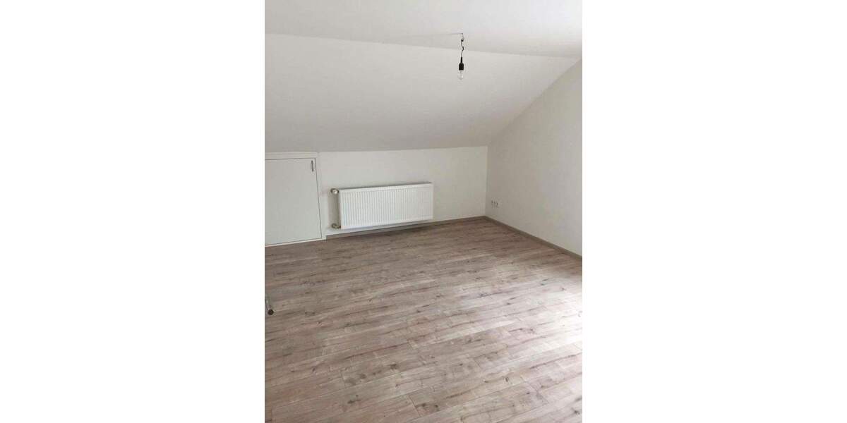 Etagenwohnung Walldorf - 3 Zimmer, 90 m&sup2;, 345.000&euro; | Angebot:25318004