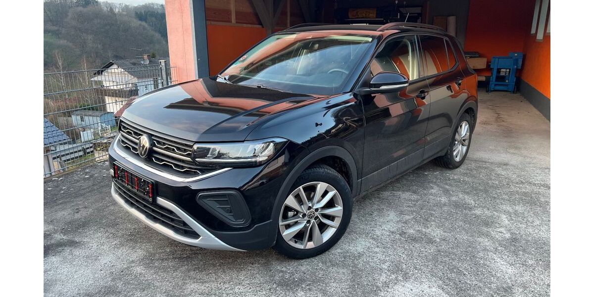 VW T-Cross 2.340 km 21.999 &euro; Grasellenbach 64689