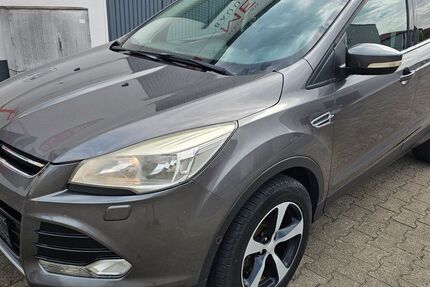 Ford Kuga 240.000 km 5.900 &euro; Mannheim 68305