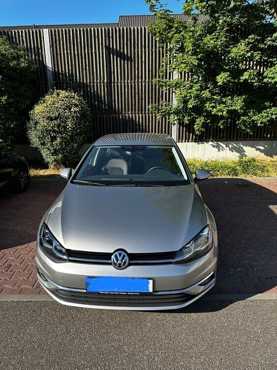 VW Golf 76.200 km 24.100 € Mannheim 68159
