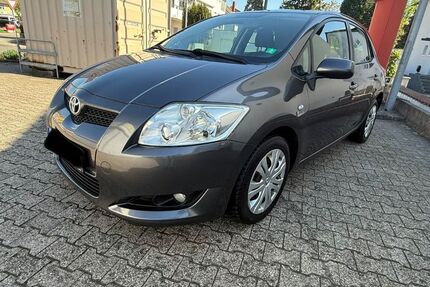 Toyota Auris 153.000 km 3.999 &euro; Schifferstadt 67105