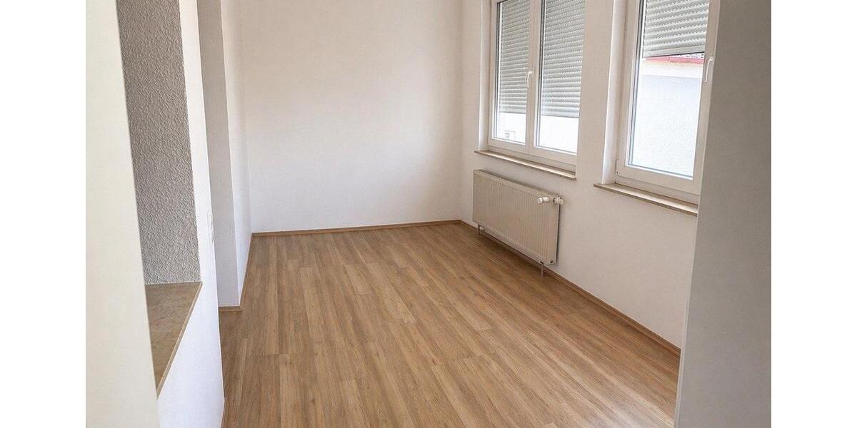 Erdgeschoßwohnung Hockenheim - 3.5 Zimmer, 75 m&sup2;, 940&euro; | Angebot:26396768