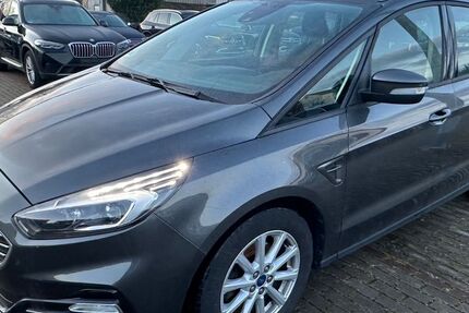 Ford S-Max 187.000 km 11.950 &euro; Weinheim 69469