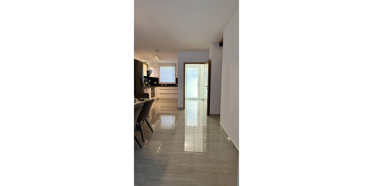 Reihenmittelhaus Neckarsteinach - 5 Zimmer, 145 m&sup2;, 595.000&euro; | Angebot:25716372