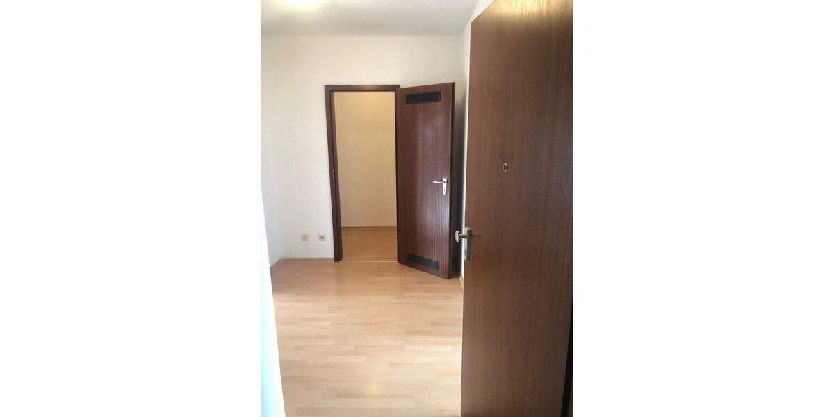 Etagenwohnung Mannheim Neckarau - 2 Zimmer, 61 m&sup2;, 635&euro; | Angebot:25546758