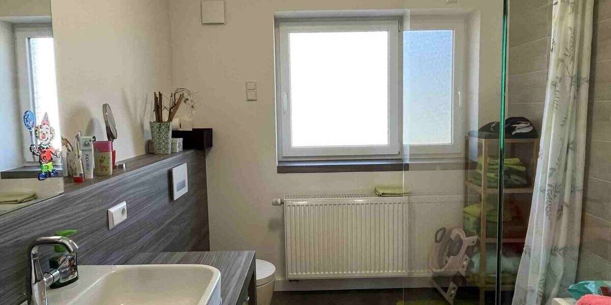 Mehrfamilienhaus, Wohnhaus Waldbrunn Waldkatzenbach - 8 Zimmer, 231 m&sup2;, 645.000&euro; | Angebot:26310180