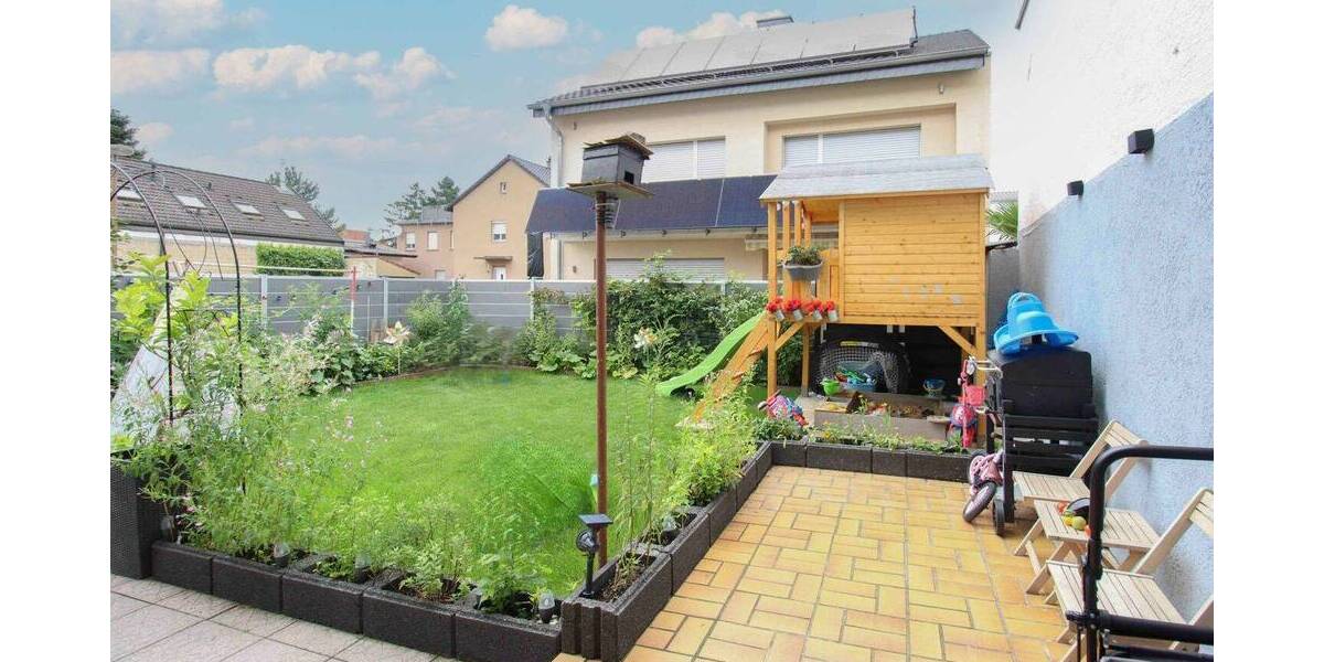 Mehrfamilienhaus, Wohnhaus Hockenheim - 6 Zimmer, 154 m&sup2;, 399.000&euro; | Angebot:26307606