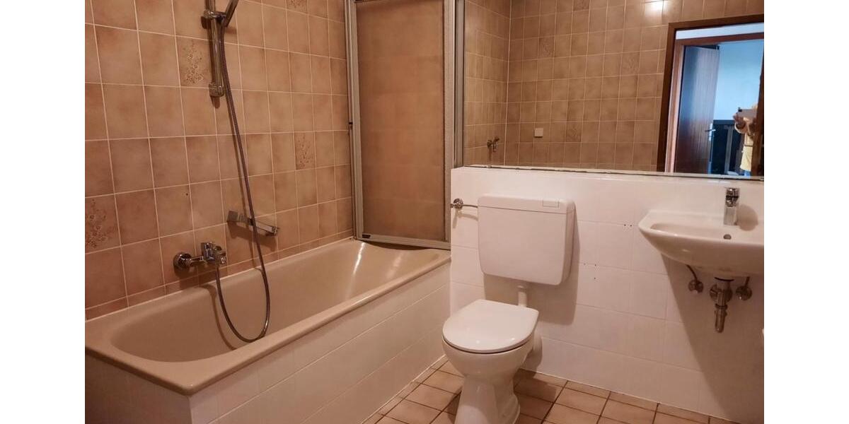 Erdgeschoßwohnung Ludwigshafen am Rhein Ludwigshafen-Oggersheim - 3 Zimmer, 81 m&sup2;, 249.000&euro; | Angebot:27122028