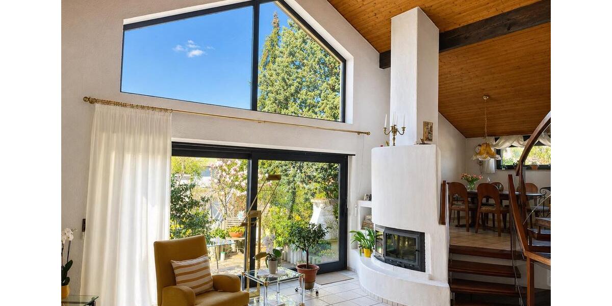 Villa Hockenheim - 15 Zimmer, 300 m&sup2;, 989.000&euro; | Angebot:26327588