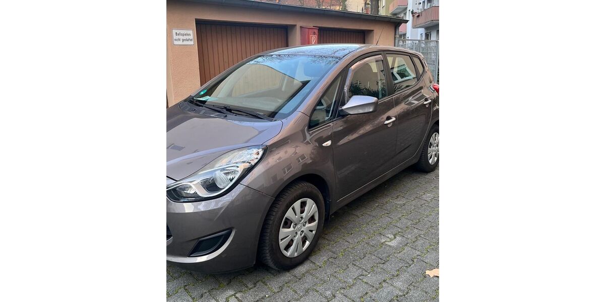 Hyundai ix20 118.000 km 6.500 &euro; Mannheim 68163