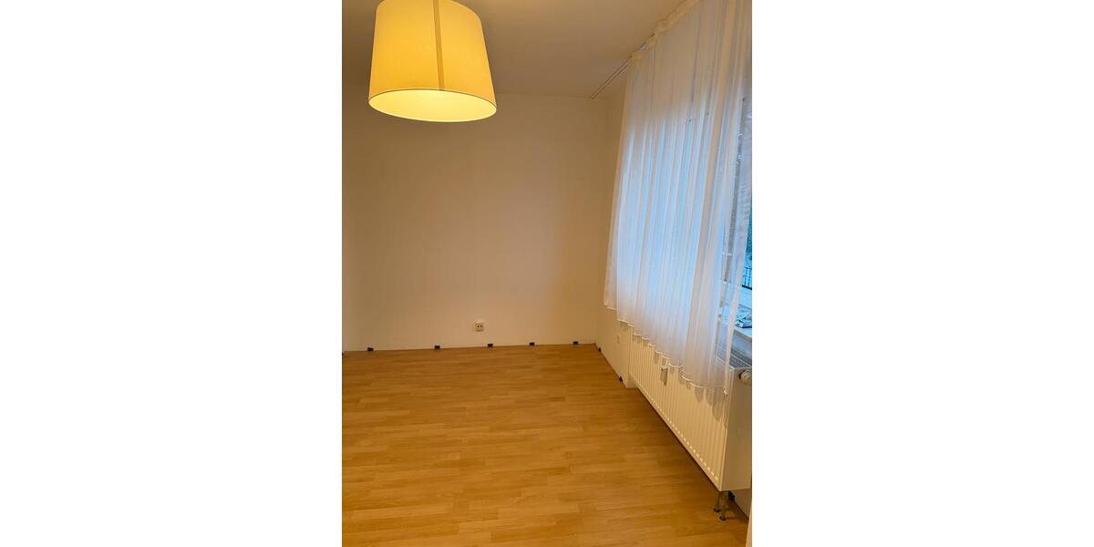 Erdgeschoßwohnung Mannheim Gartenstadt - 3 Zimmer, 95 m&sup2;, 1.200&euro; | Angebot:24787172