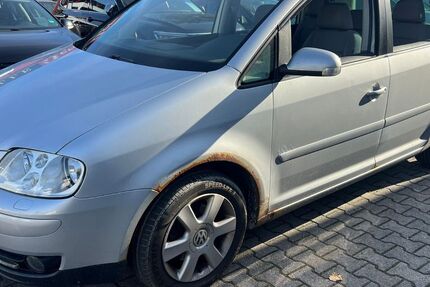VW Touran 300.000 km 1.300 &euro; Viernheim bei Mannheim 68519