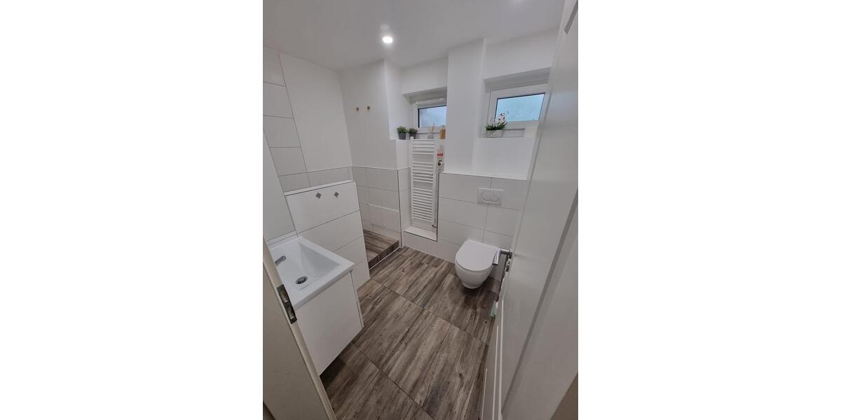 Erdgeschoßwohnung Ludwigshafen am Rhein Parkinsel - 2 Zimmer, 78 m&sup2;, 240.000&euro; | Angebot:26062914