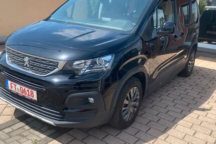 Peugeot Rifter 70.245 km 17.500 &euro; Frankenthal (Pfalz) 67227