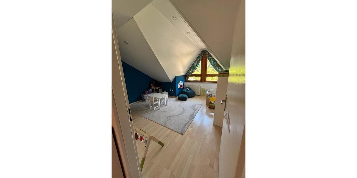 Doppelhaushälfte Obrigheim - 6 Zimmer, 157 m&sup2;, 380.000&euro; | Angebot:26876437