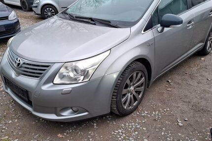 Toyota Avensis 318.000 km 2.450 &euro; Walldorf (bei Heidelberg) 69190