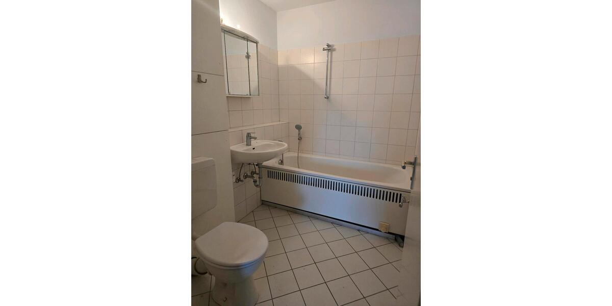 Etagenwohnung Ludwigshafen am Rhein Edigheim - 2.5 Zimmer, 65 m&sup2;, 119.000&euro; | Angebot:25403722