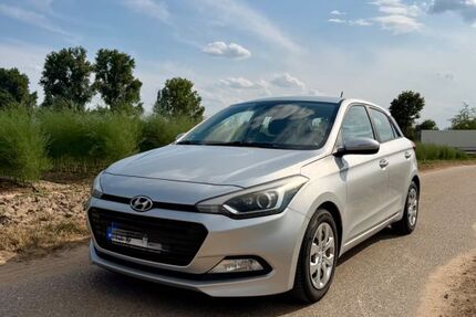 Hyundai i20 120.750 km 6.690 &euro; Ketsch 68775