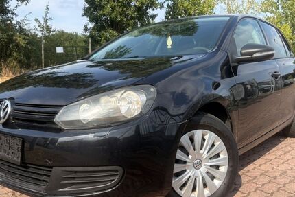 VW Golf 226.000 km 3.049 &euro; Hockenheim 68766