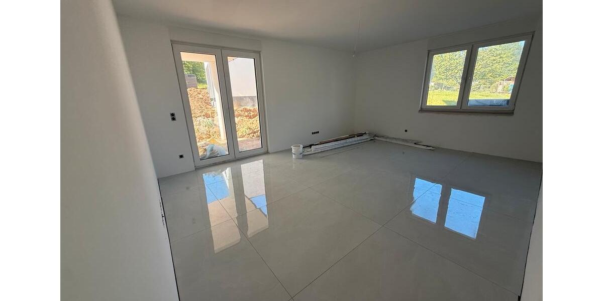 Erdgeschoßwohnung Mörlenbach - 3 Zimmer, 100 m&sup2;, 1.400&euro; | Angebot:26444450