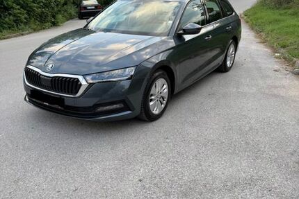 Skoda Octavia 206.000 km 15.200 &euro; Viernheim 68519