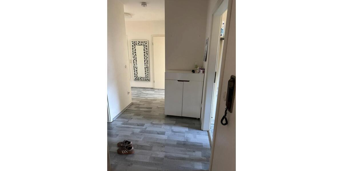 Provisionsfrei: ab Ende Januar frei,3-ZKB-Wohnung in Mannheim 3 zimmer