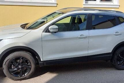 Nissan Qashqai 79.600 km 15.900 &euro; Lorsch 64653