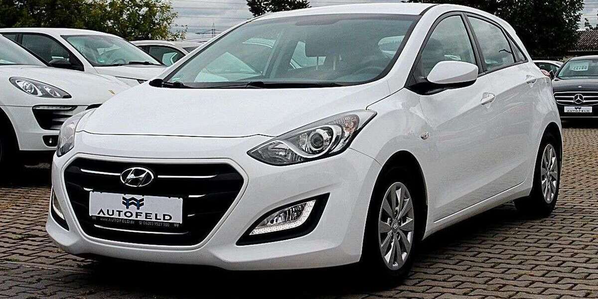 Hyundai i30 121.600 km 8.450 &euro; Ladenburg 68526