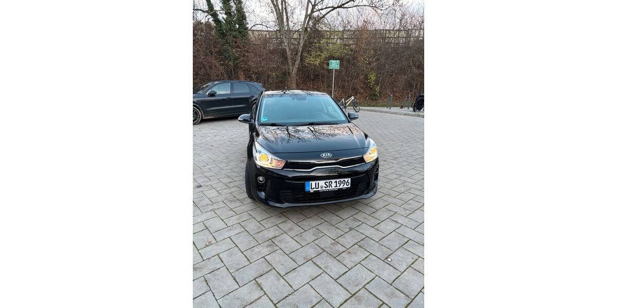 Kia Rio 46.000 km 13.900 € Ilvesheim 68549