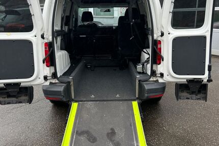 VW Caddy 41.000 km 28.700 &euro; Sinsheim 74889