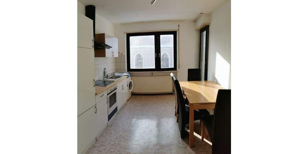 Helle Wohnung mit Balkon - einziehen und wohlfühlen 2 zimmer