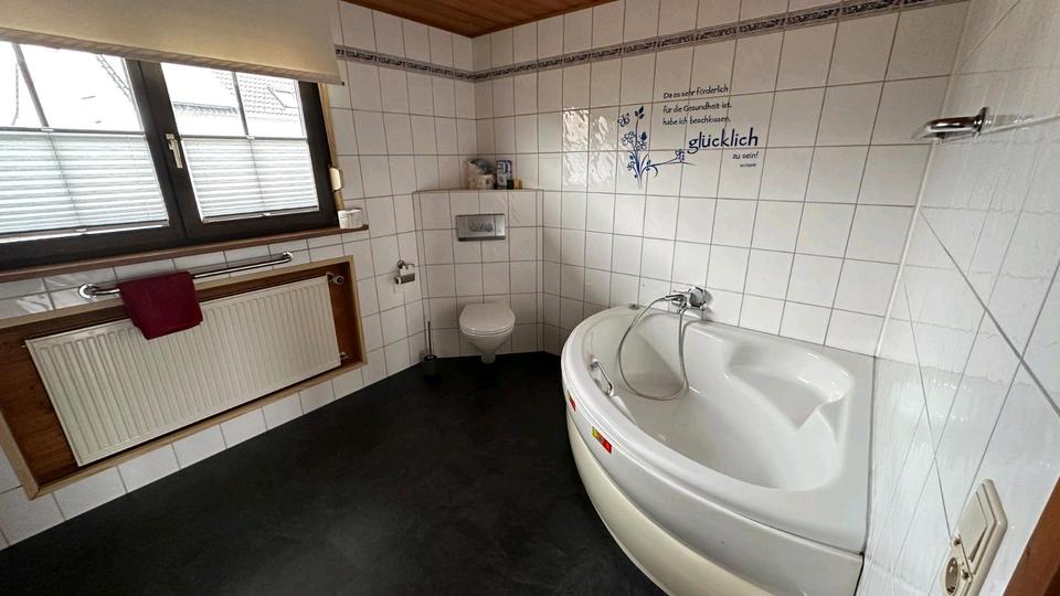 Mehrfamilienhaus, Wohnhaus Mörlenbach - 7 Zimmer, 204 m&sup2;, 525.000&euro; | Angebot:25717963