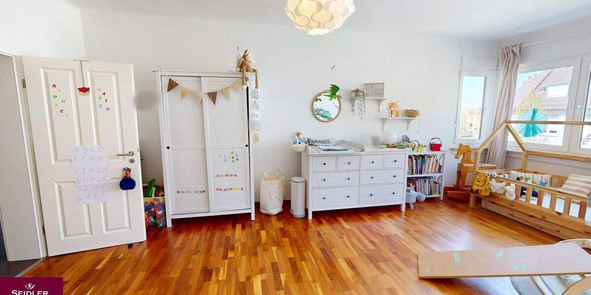 Etagenwohnung Ludwigshafen am Rhein Süd - 4 Zimmer, 132 m&sup2;, 349.000&euro; | Angebot:24875830