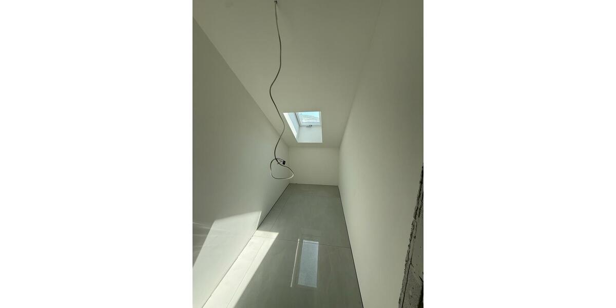 Dachgeschoßwohnung Mörlenbach - 3 Zimmer, 90 m&sup2;, 1.250&euro; | Angebot:26444458