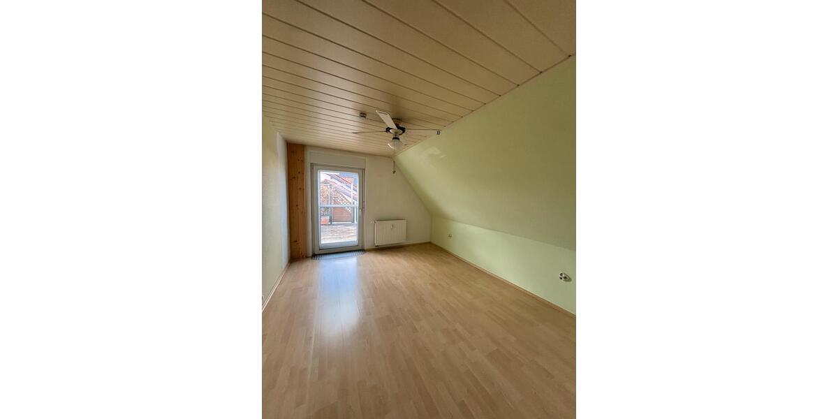Etagenwohnung Heppenheim (Bergstraße) - 3 Zimmer, 79 m&sup2;, 1.300&euro; | Angebot:26634047
