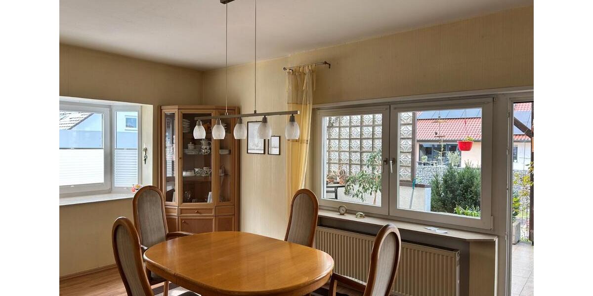 Einfamilienhaus Hambrücken - 6 Zimmer, 200 m&sup2;, 1.900&euro; | Angebot:26287822